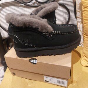 Ugg shoes